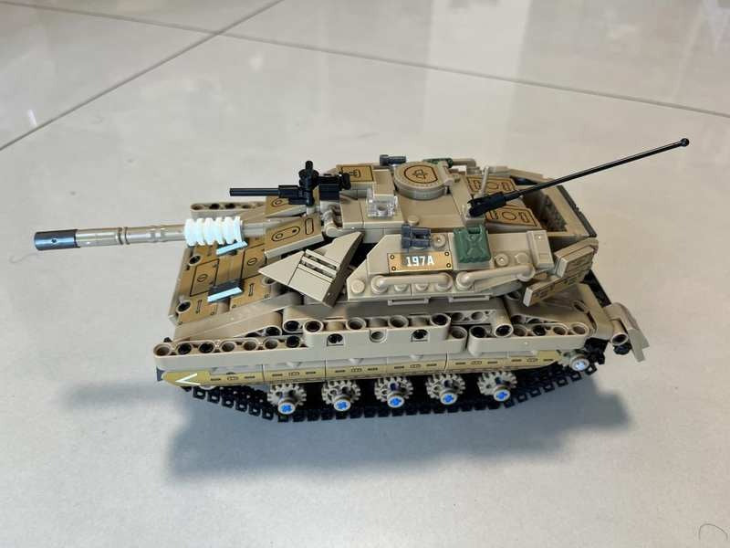 Tanque Militar Merkava+control R. Bloques De Construcción  572 Pcs